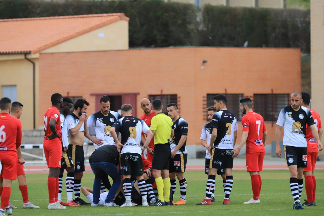 Fotos: Partido entre el Unionistas y Fuenlabrada