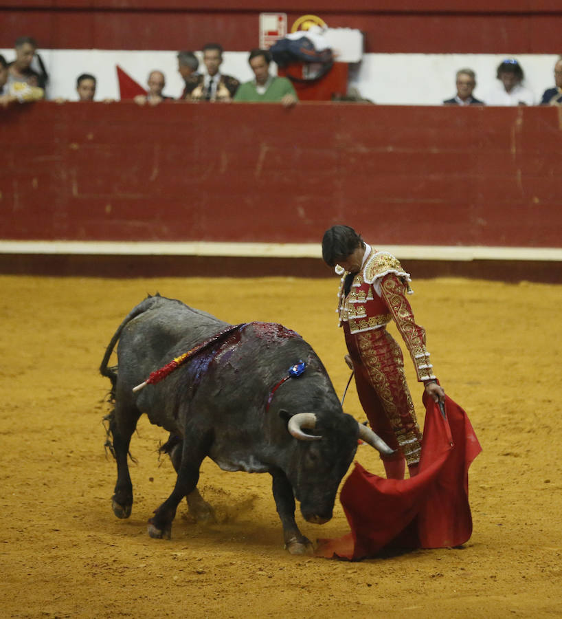Corrida toros en la plaza vallisoletana de La Flecha (Arroyo de la Encomienda).