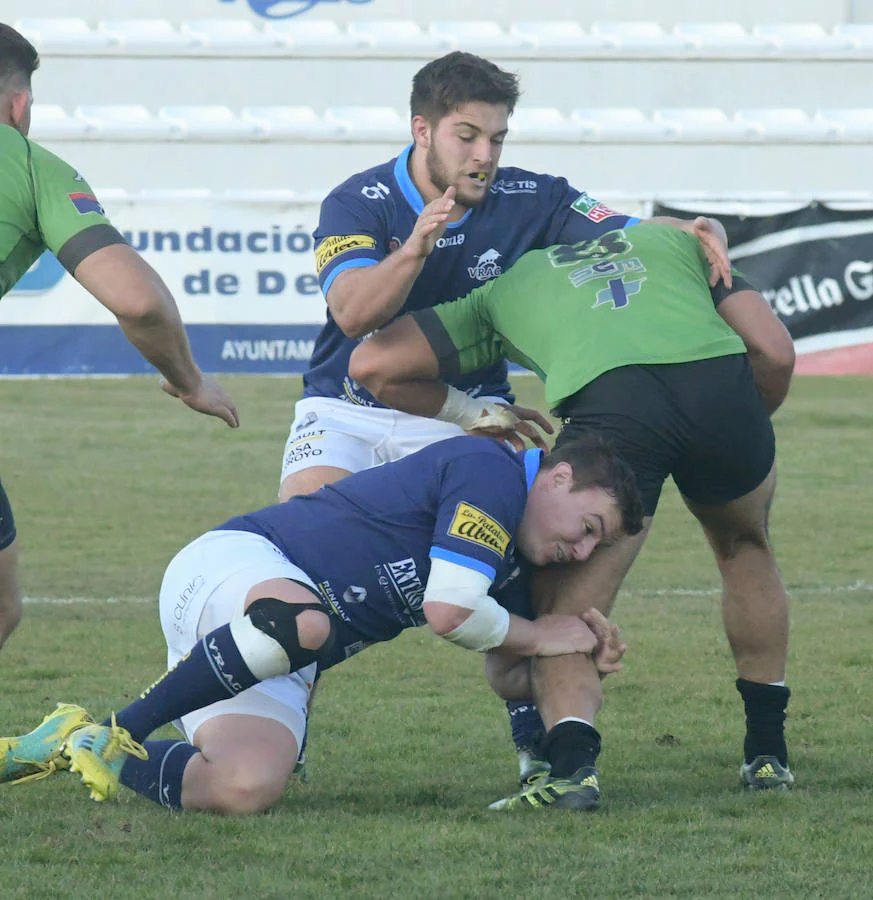 Partido de rugby entre el VRAC Quesos Entrepinares y el Gernika, que se saldó con un empate a 27.