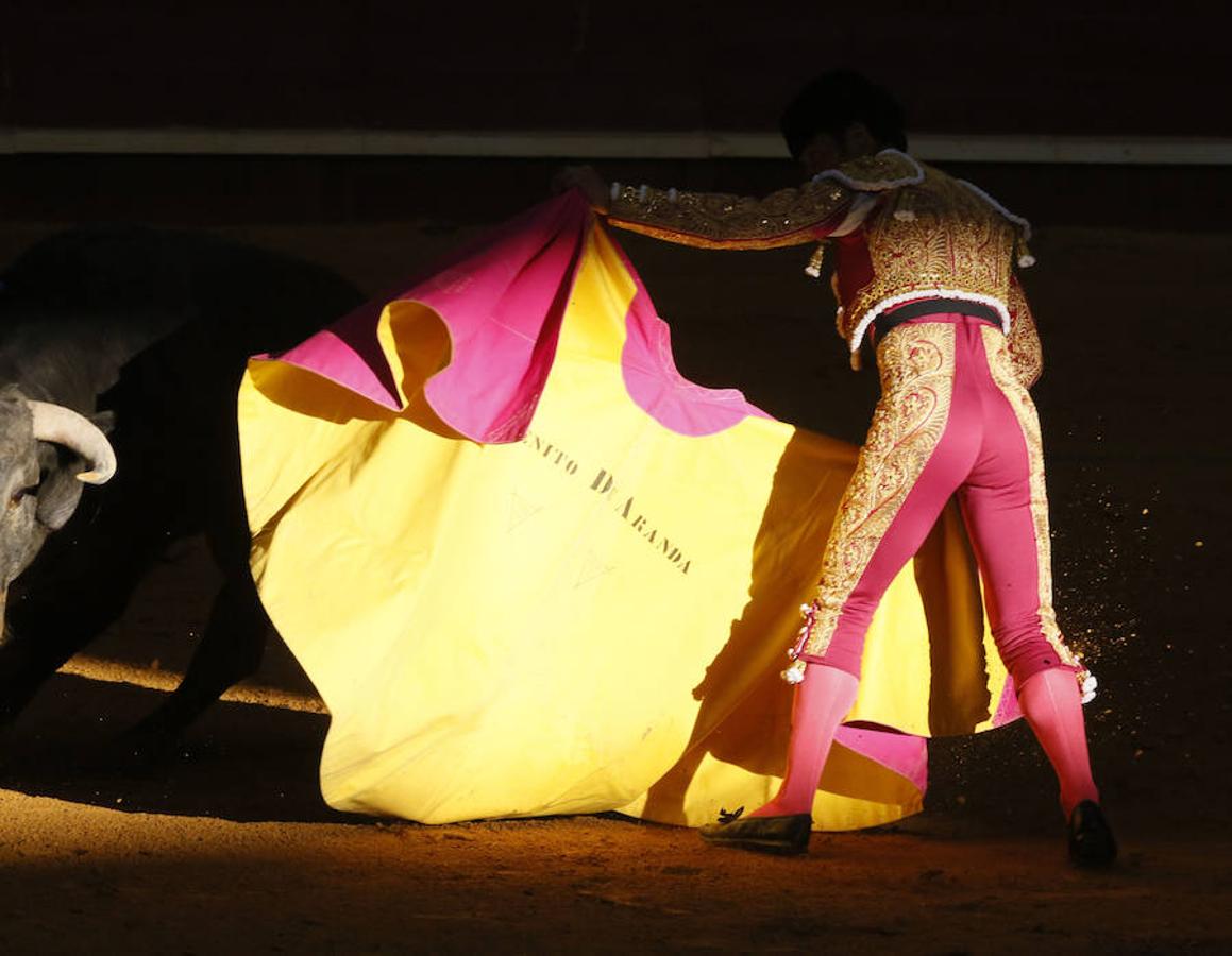 Corrida toros en la plaza vallisoletana de La Flecha (Arroyo de la Encomienda).