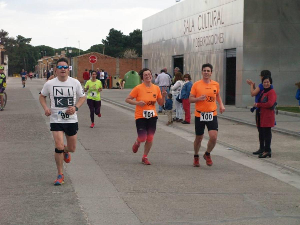 Carrera popular en Pedrajas de San Esteban en favor de la Asociación Española contra el Cáncer