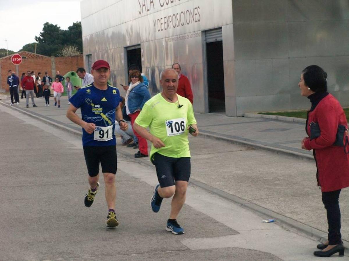 Carrera popular en Pedrajas de San Esteban en favor de la Asociación Española contra el Cáncer