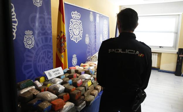 Un médico que emitió un informe a favor de un traficante de la operación Yogur se enfrenta a un año y seis meses de prisión