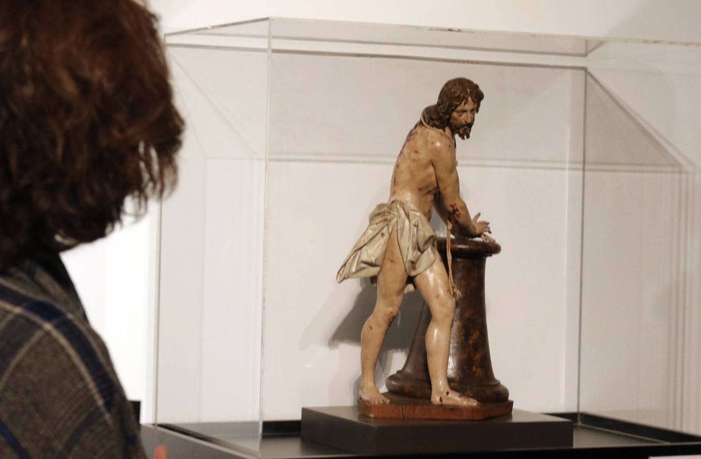 La muestra, abierta hasta el 23 de abril, repasa la visión de artistas como Juan de Juni, Berruguete o Santiago Bellido y Pedro Guerra 