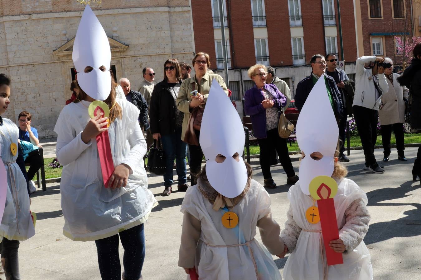 Fotos: Procesión Infantil en la Iglesia de San Pedro Apóstol
