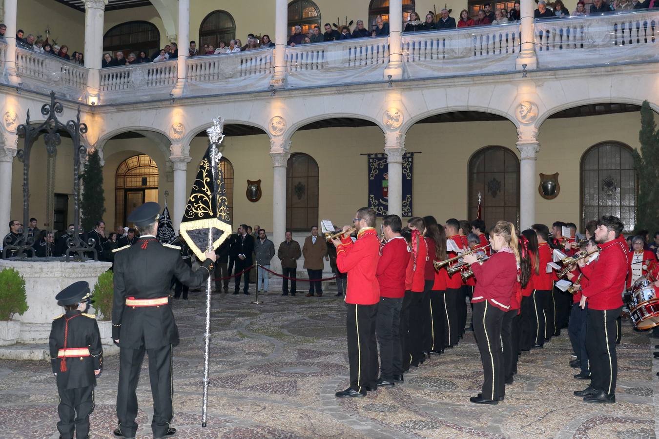 Participaron la banda de la cofradía penitencial de la Sagrada Pasión de Cristo, la cofradía penitencial de Nuestra Señora de la Piedad y la cofradía penitencial del Santísimo Cristo del Despojado