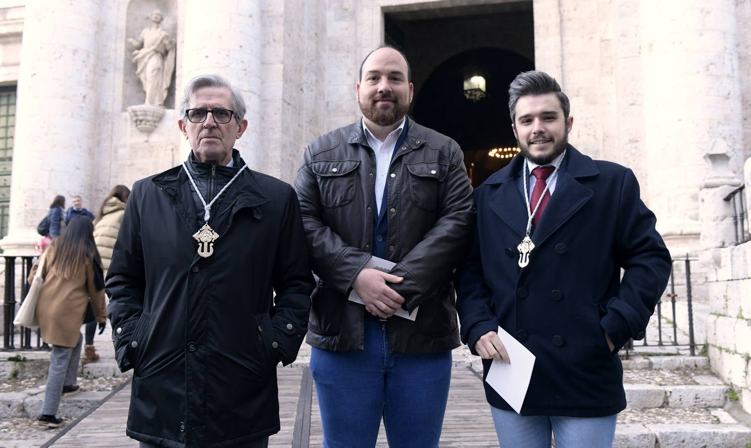 Fotos: Asistentes al pregón de Semana Santa en Valladolid