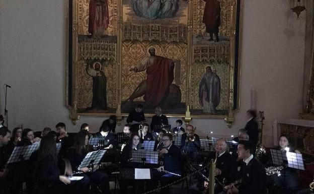 Espectáculo 'Era la misma procesión de antaño...' en la iglesia de San Jerónimo el Real con motivo de la presentación de la Semana Santa de Medina de Rioseco en Madrid en 2017.