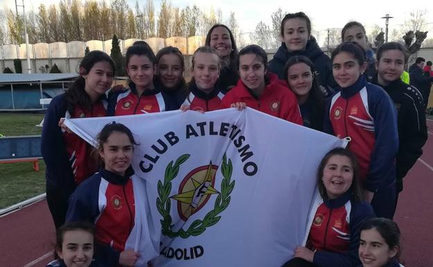 Equipo cadete del Club Atletismo Valladolid