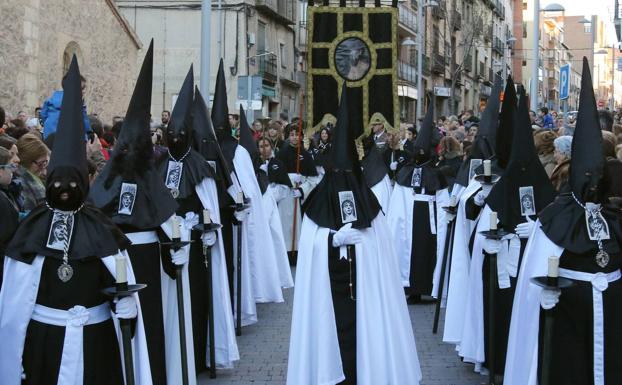 Programa de procesiones del Martes Santo, 16 de abril, en Segovia