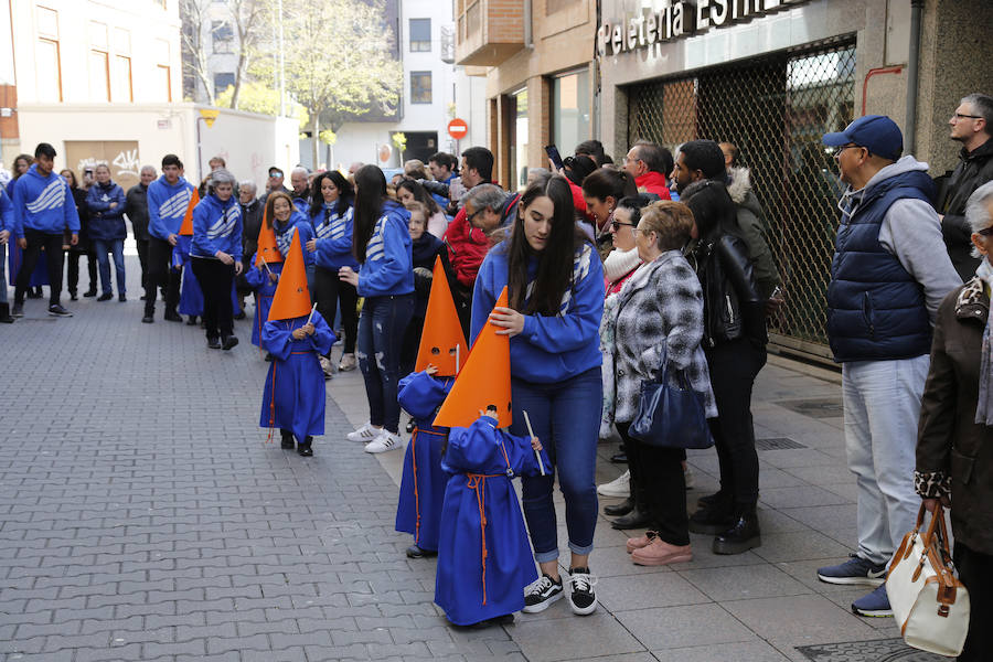 Fotos: Los niños inauguran la Semana Santa de Palencia