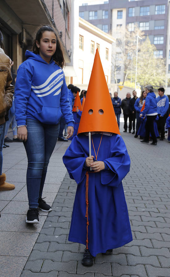 Fotos: Los niños inauguran la Semana Santa de Palencia