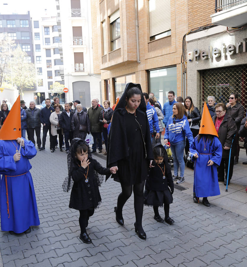 Fotos: Los niños inauguran la Semana Santa de Palencia