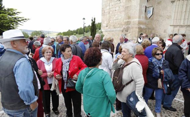 Reunión de asociaciones de jubilados de Peñafiel y Pinoduero en Olivares de Duero.