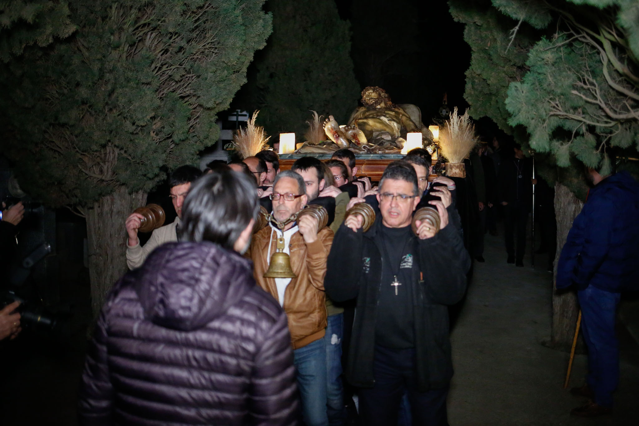 Fotos: Traslado del Cristo del Amor y de la Paz en Salamanca