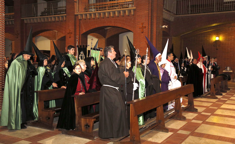 Fotos: Procesión de Piedad y Reconciliación