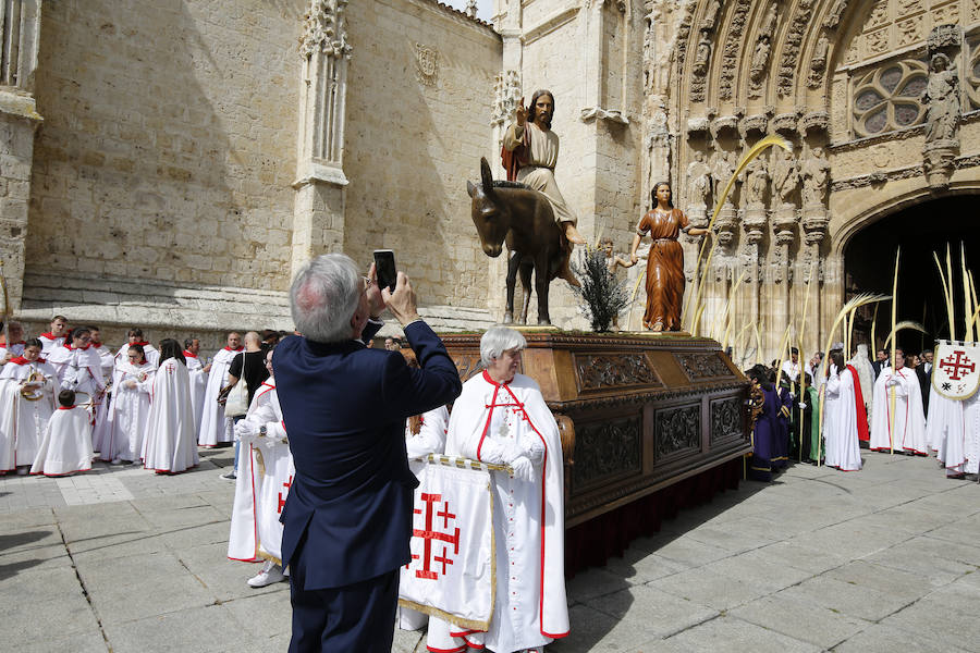 Fotos: Procesión del Domingo de Ramos en Palencia