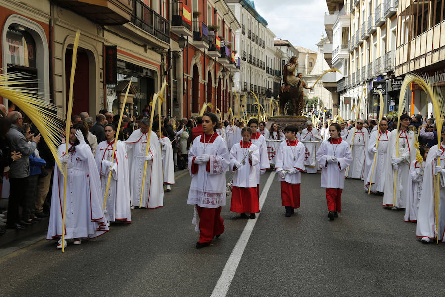 Fotos: Procesión del Domingo de Ramos en Palencia