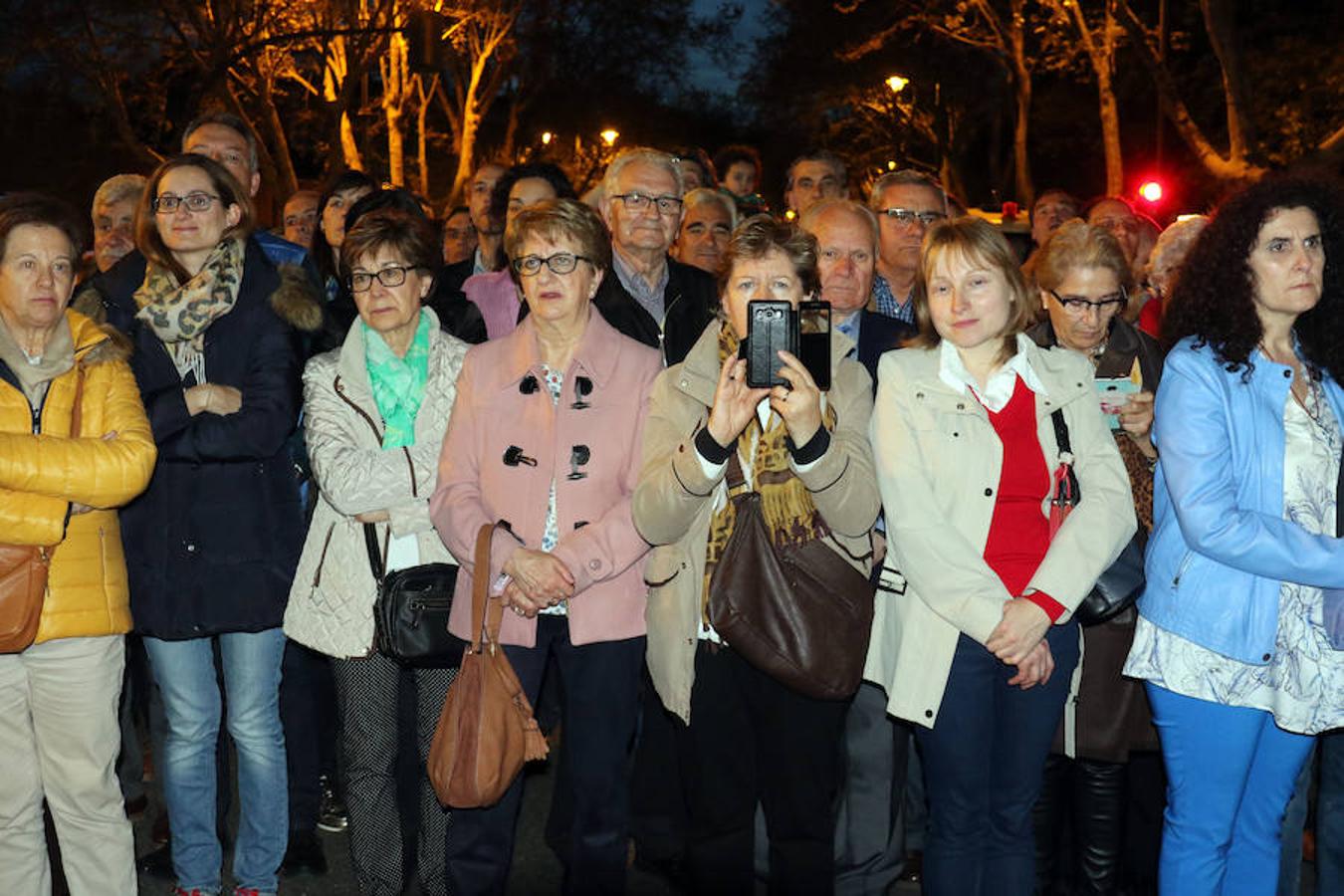 Procesión del Traslado del Cristo de los Trabajos desde Filipinos a la Iglesia de Santiago