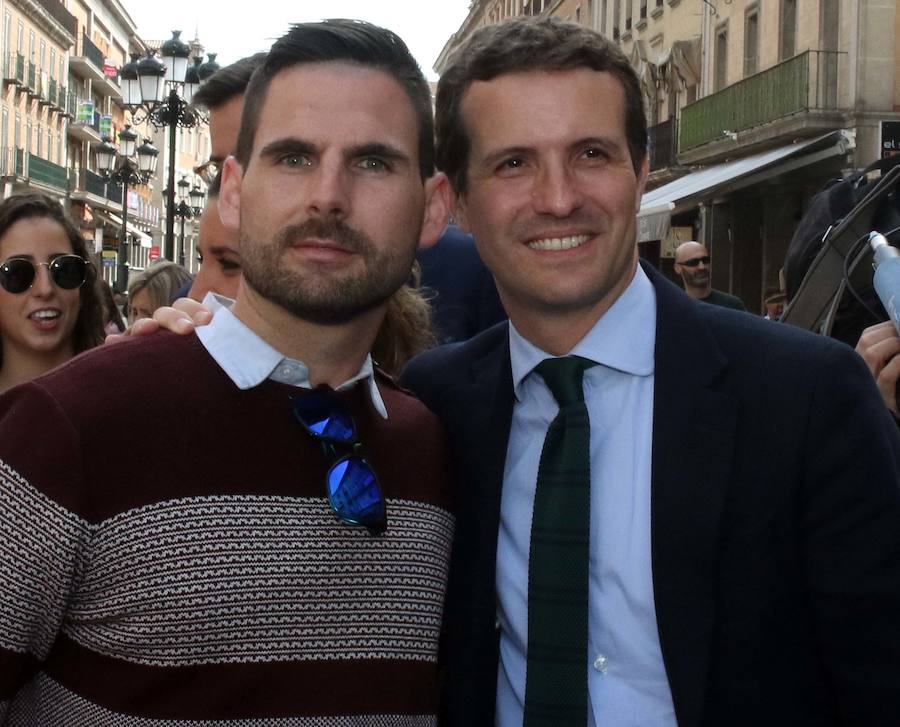 Fotos: El líder del PP, Pablo Casado, de visita por Segovia