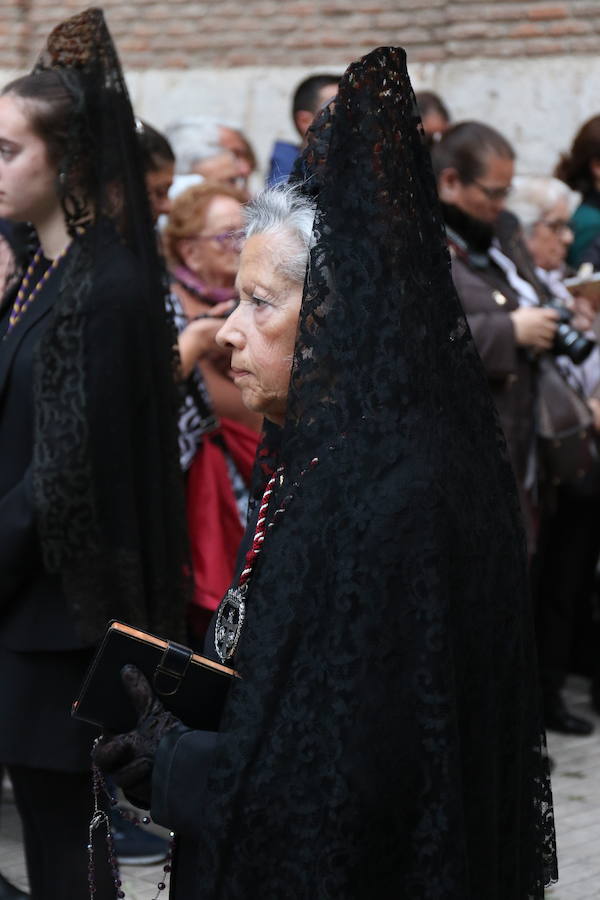 Comitiva de la Cofradía del Despojado en la procesión del Encuentro