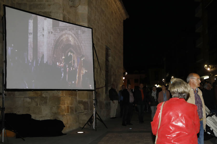 Fotos: Procesión del Prendimiento en Palencia