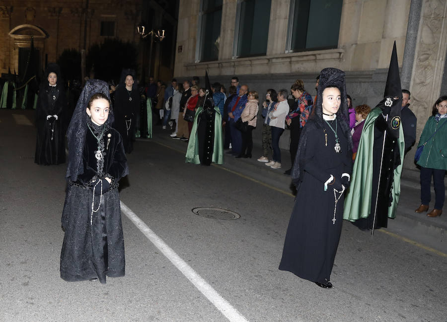 Fotos: Procesión del Prendimiento en Palencia