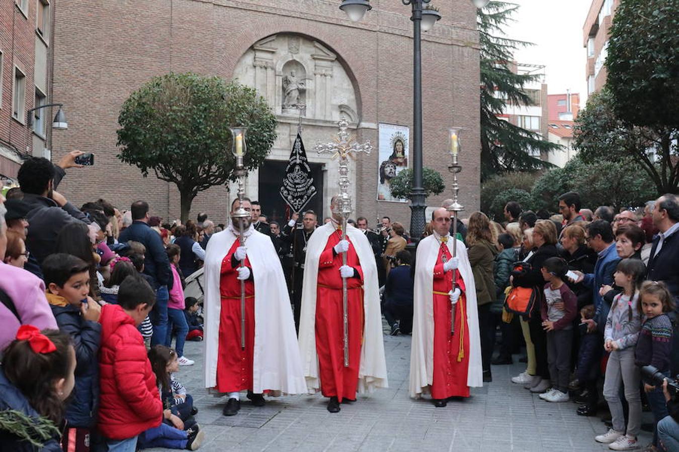 Comitiva de la Cofradía del Despojado en la procesión del Encuentro