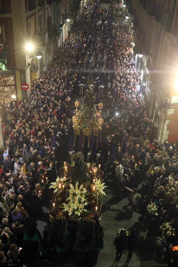 Salida del Vía Crucis Procesional por las calles de Valladolid