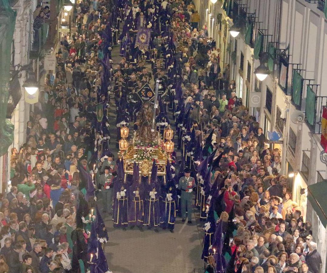 Salida del Vía Crucis Procesional por las calles de Valladolid