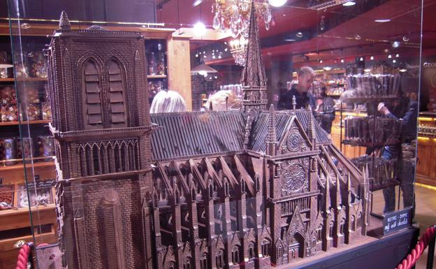 La reconstrucción de Notre Dame... en chocolate