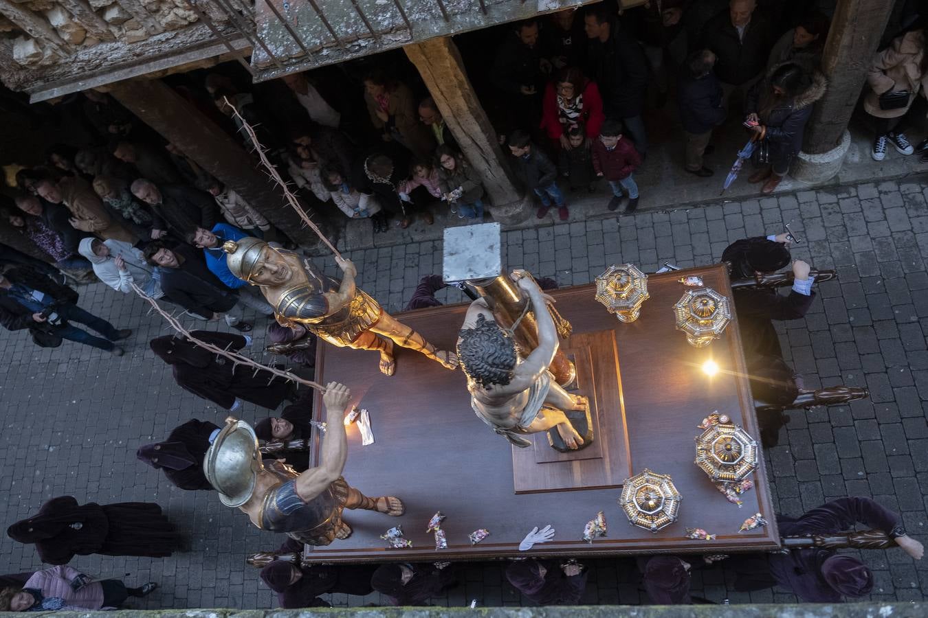 Fotos: Procesión del Mandato y La Pasión en Medina de Rioseco