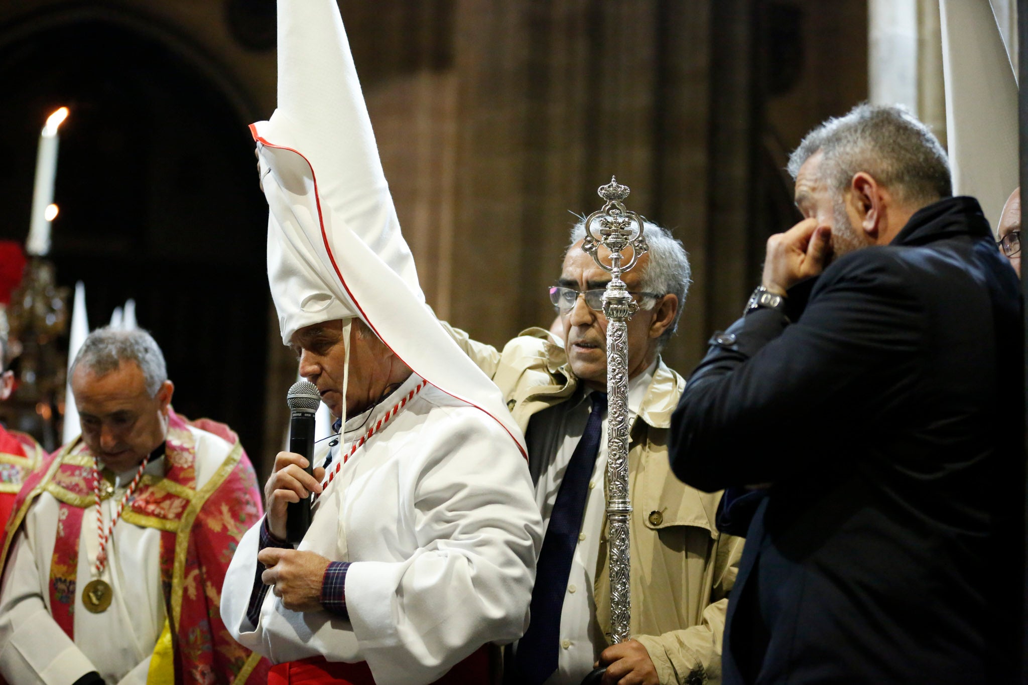 Fotos: El Yacente no pudo salir de la Catedral de Salamanca