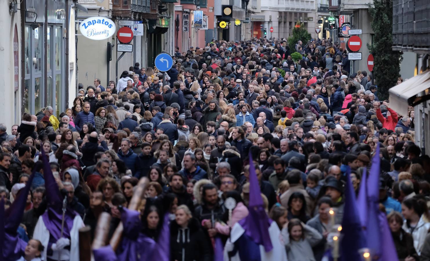 Solo han participado tres de las cinco cofradías que iban a procesionar