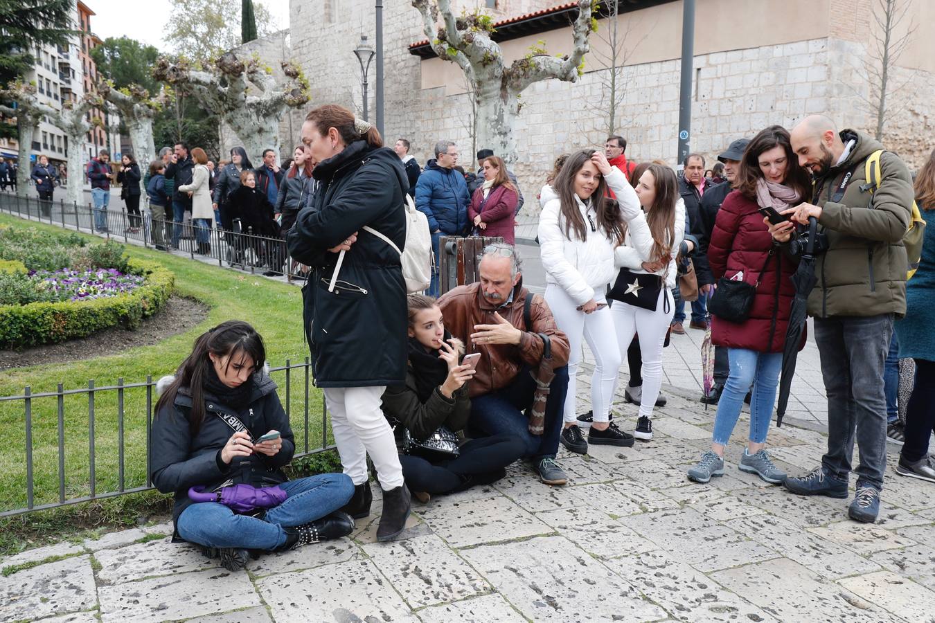 Fotos: La procesión de Penitencia y Caridad de Valladolid, suspendida por la lluvia