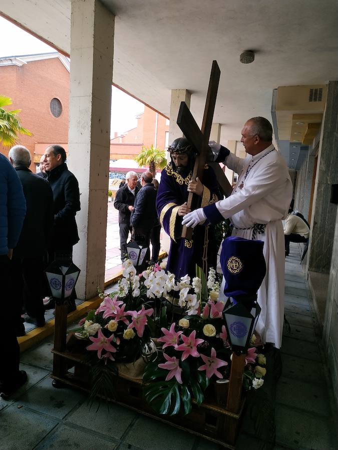 Fotos: Guardo se queda sin procesiones en Jueves Santo