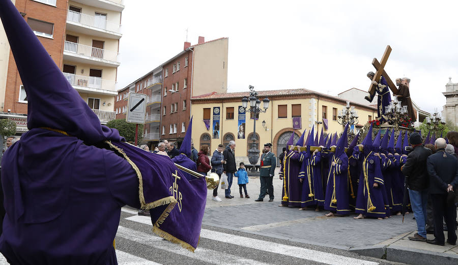 Fotos: La procesión de Los Pasos entre San Pablo y la Catedral