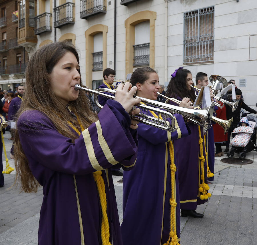 Fotos: La procesión de Los Pasos entre San Pablo y la Catedral