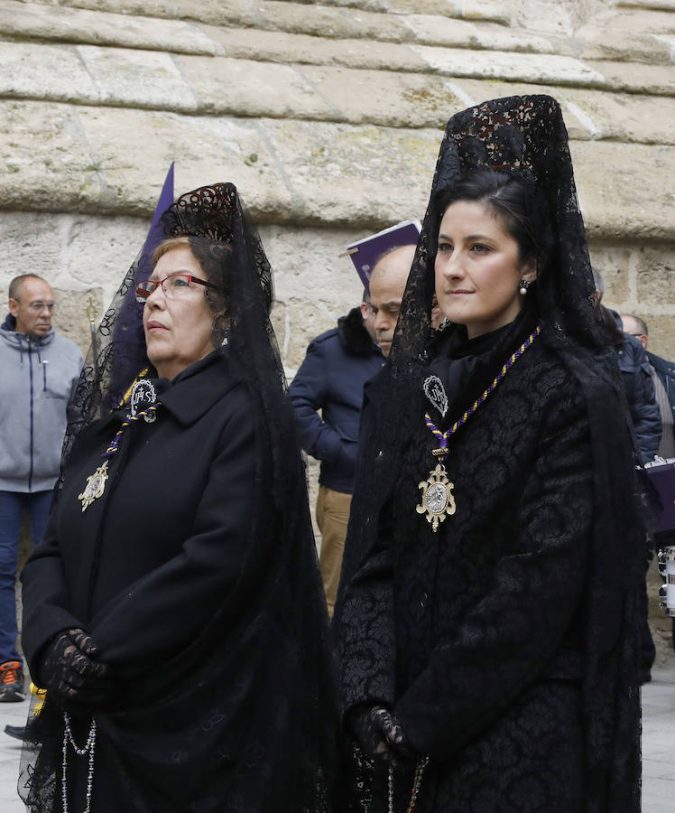 Fotos: La procesión de Los Pasos entre San Pablo y la Catedral