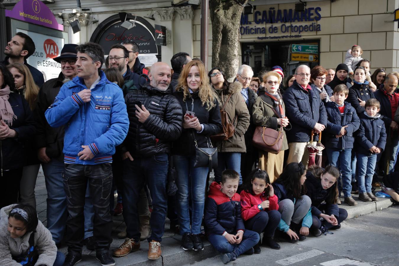 Fotos: Público en la Procesión General de Valladolid (1/3)