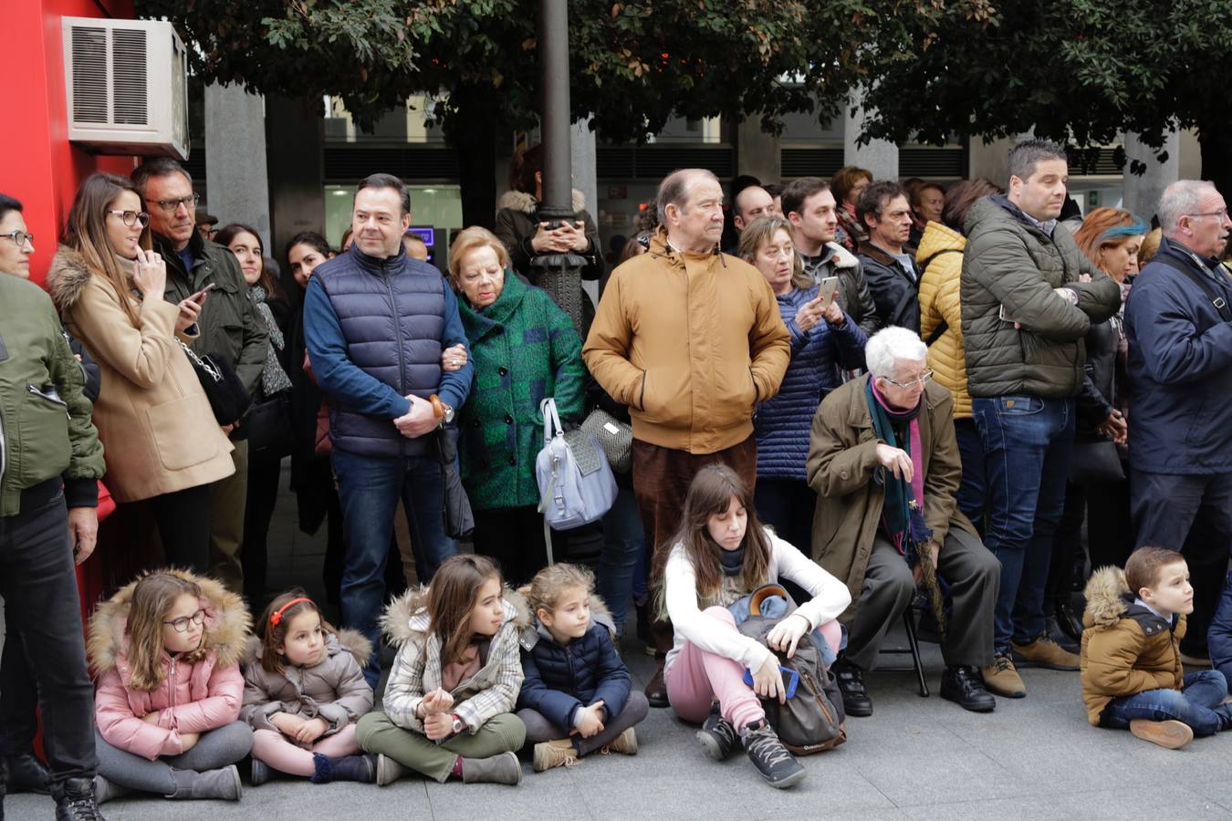 Fotos: Público en la Procesión General de Valladolid (3/3)