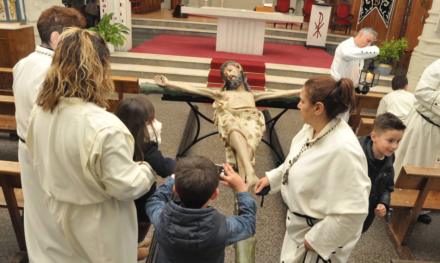 Fotos: Procesión de la Vera Cruz de Medina del Campo, suspendida por la lluvia