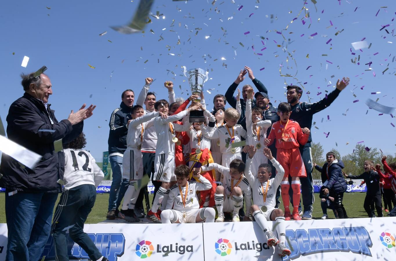 Venció por 1-2 en una gran final al campeón de la edición anterior, el FC Barcelona con un campo de Las Salinas a rebosar