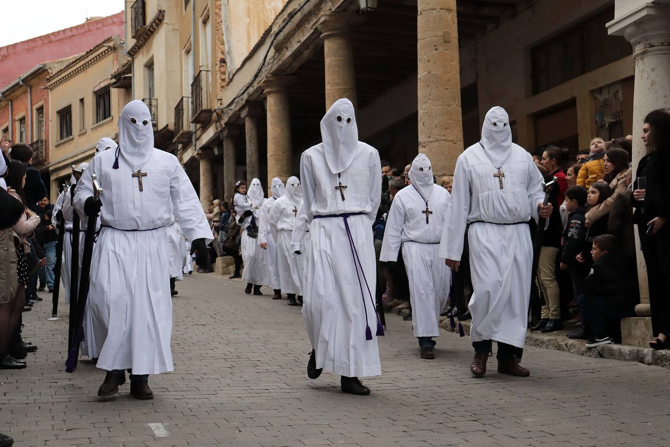 Fotos: Procesión del Dolor y La Soledad en Medina de Rioseco