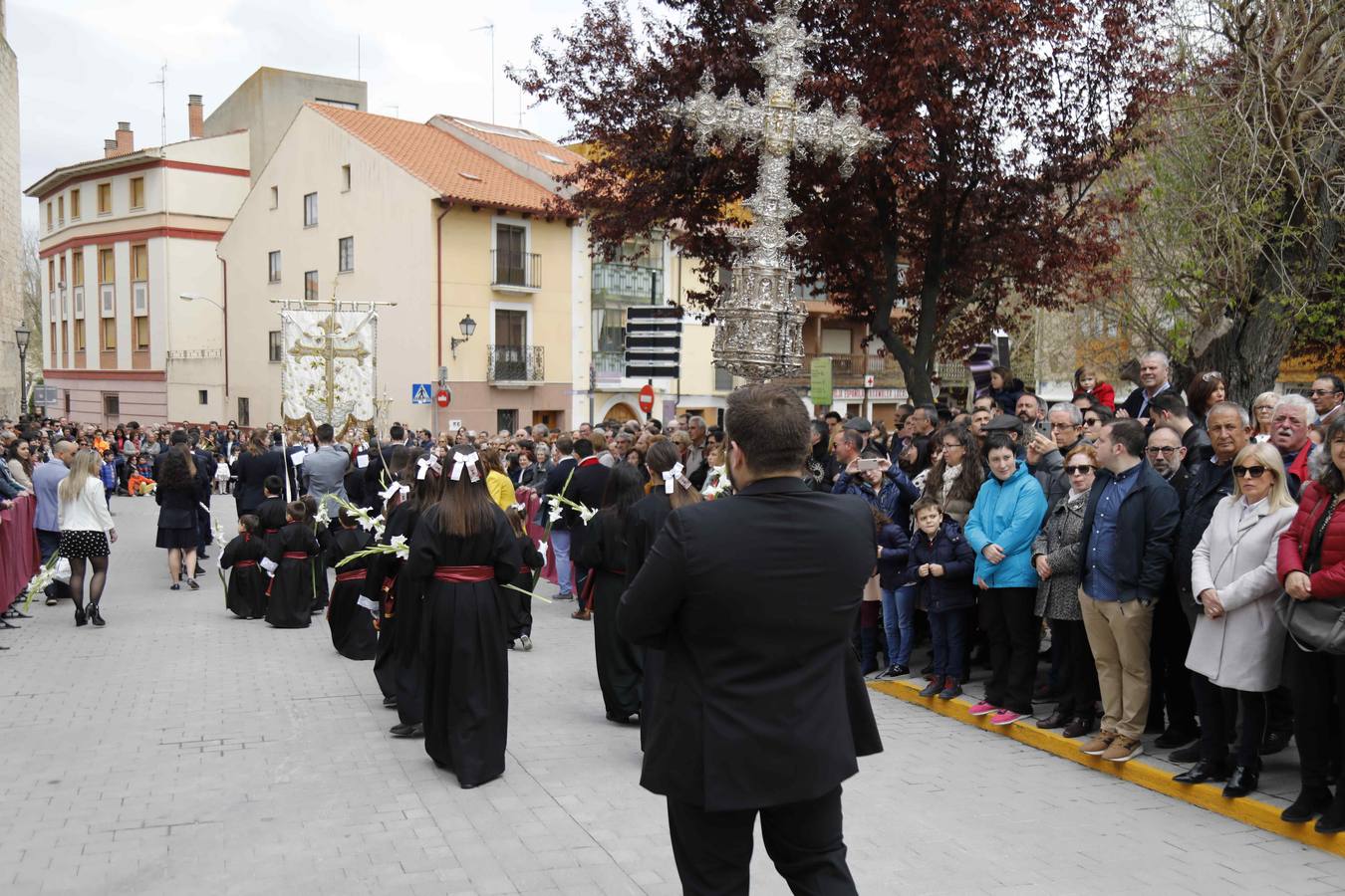 La Virgen de la Asunción fue portada por primera vez en la historia por cuatro mujeres 