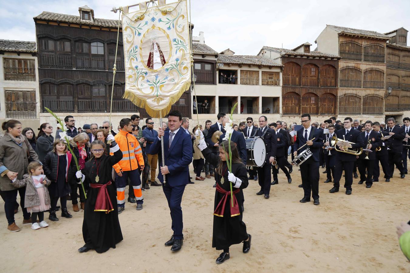 La Virgen de la Asunción fue portada por primera vez en la historia por cuatro mujeres 