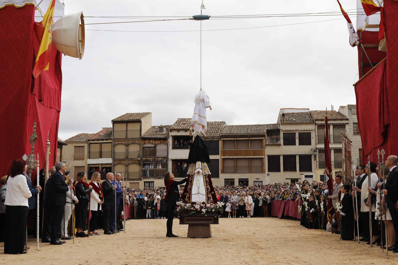 La Virgen de la Asunción fue portada por primera vez en la historia por cuatro mujeres 