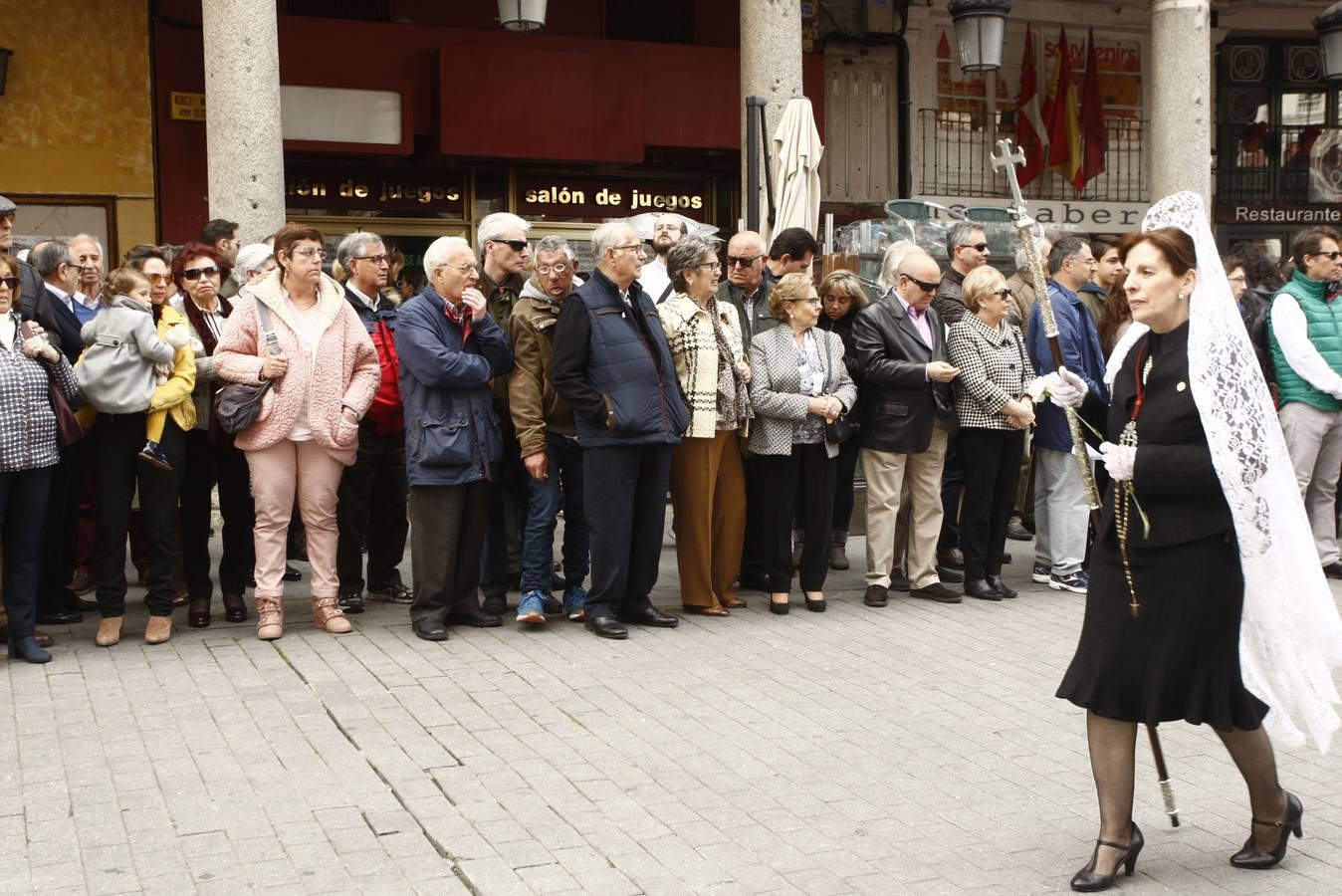 Fotos: Público en la Procesión del Encuentro en Valladolid (1/4)