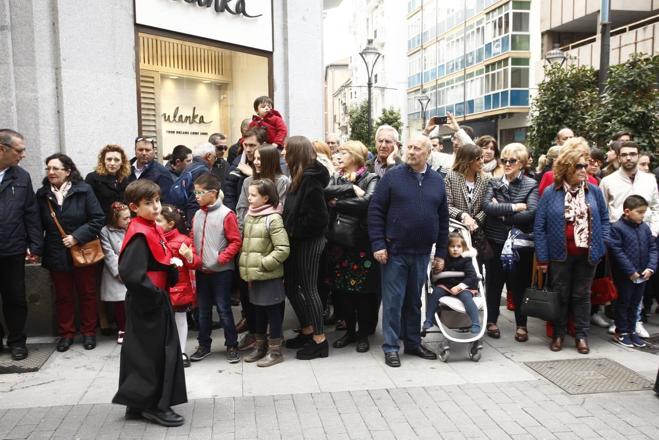 Fotos: Público en la Procesión del Encuentro en Valladolid (3/4)