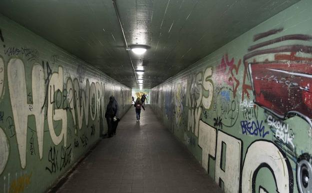 Túnel de San Isidro, uno de los que se reparará antes del verano. 